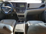 Toyota Sienna 2015