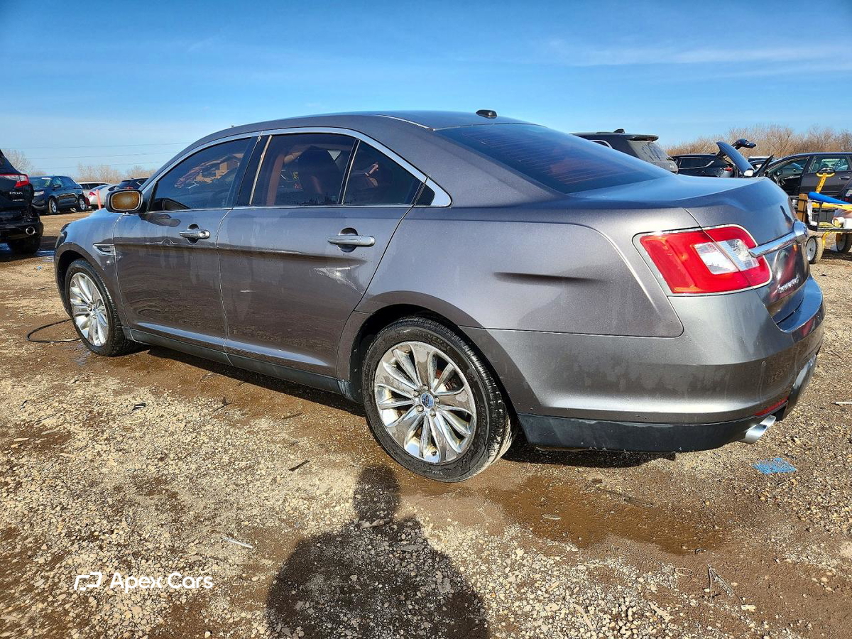 Ford Taurus 2011