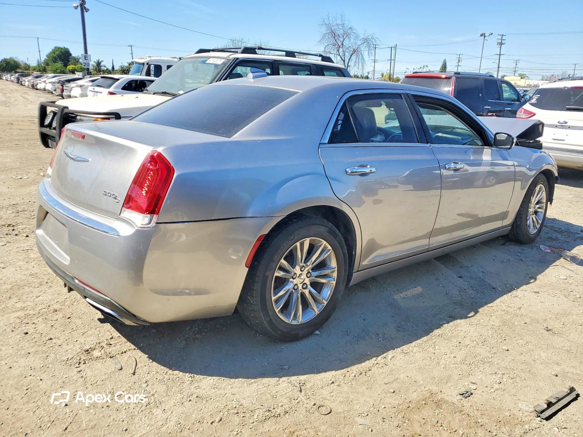 Chrysler 300 2017