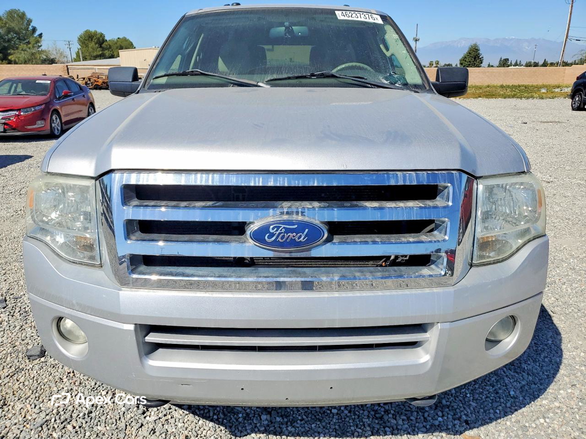 Ford Expedition 2012