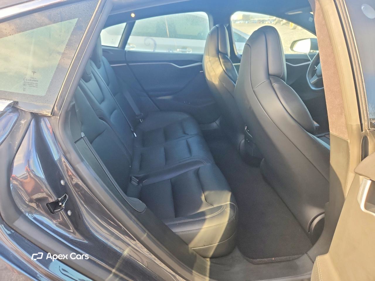 Tesla Model S 2020