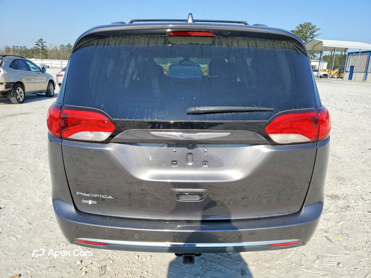 Chrysler Pacifica 2017