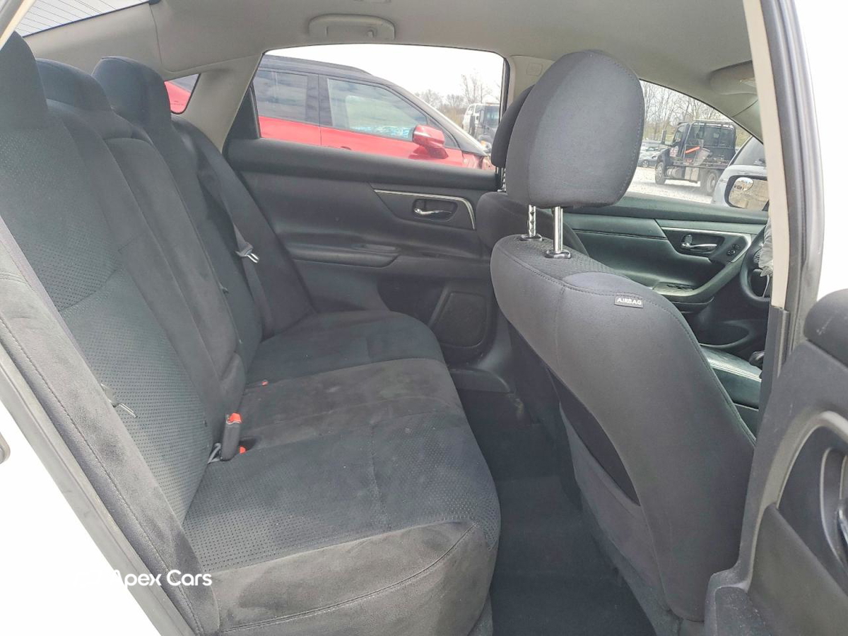 Nissan Altima 2015