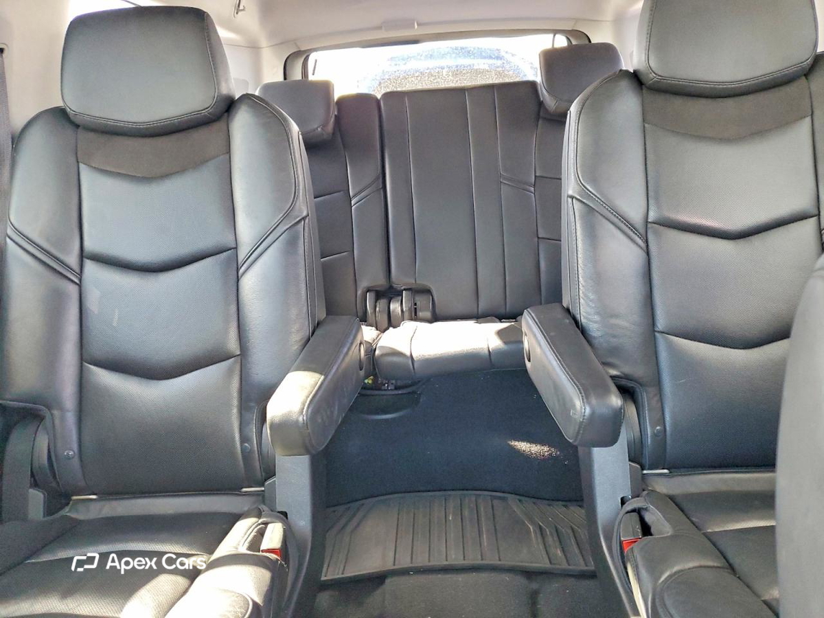 Cadillac Escalade 2016