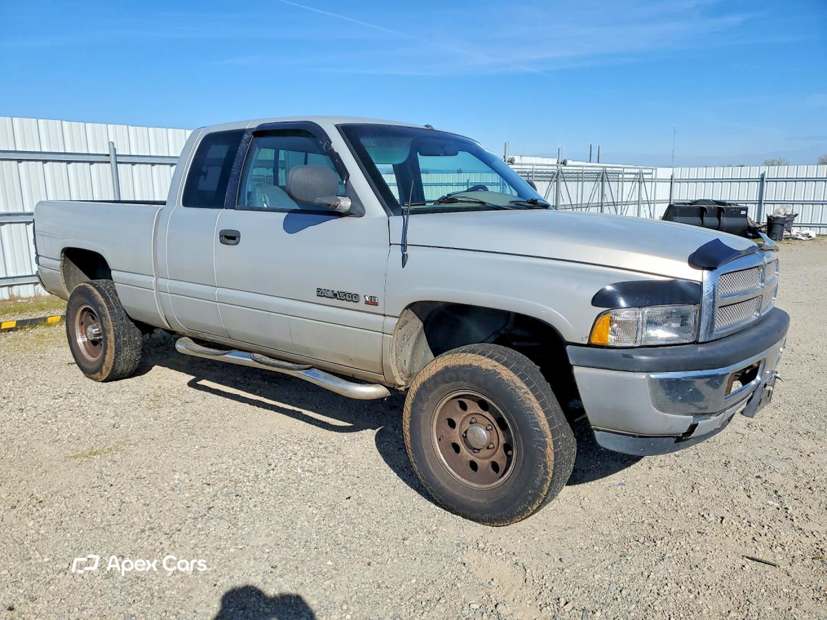 Dodge RAM 2000