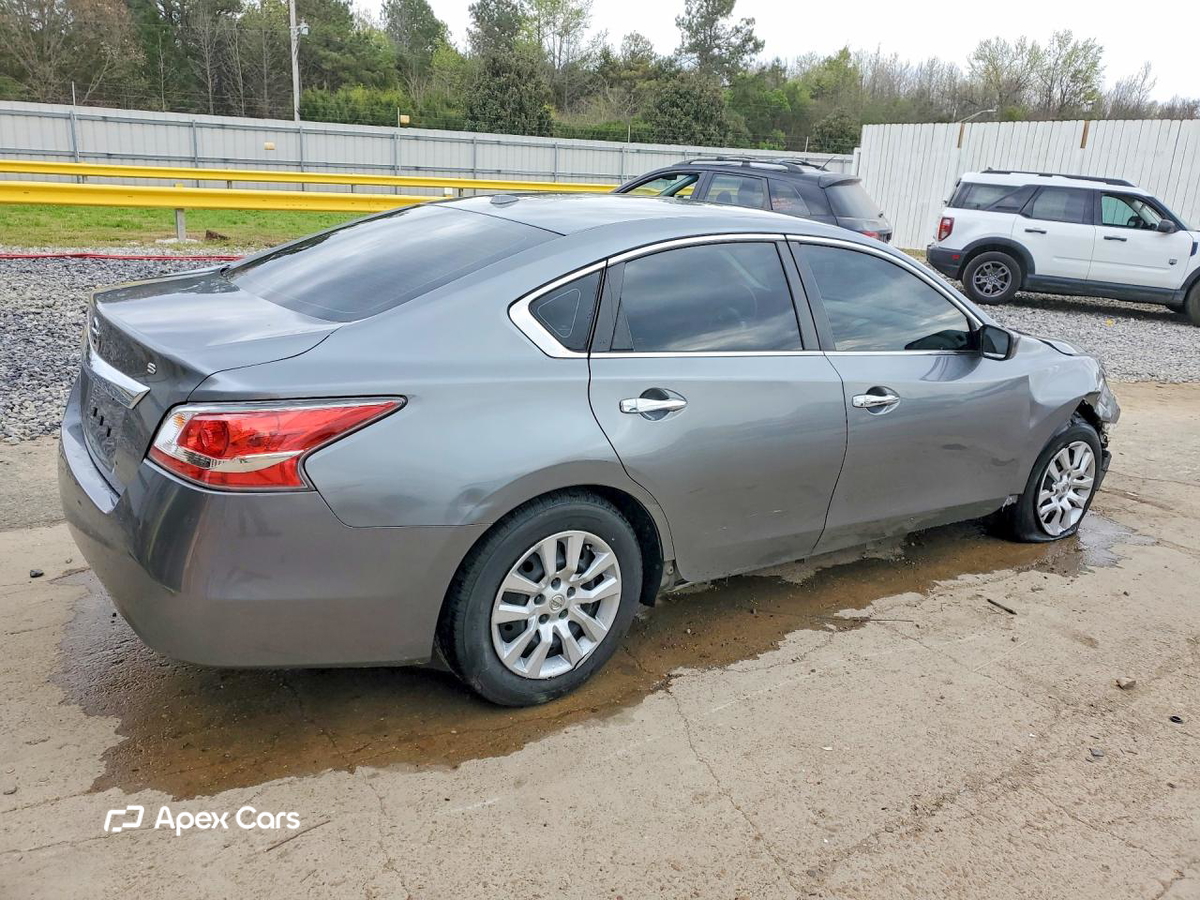 Nissan Altima 2015