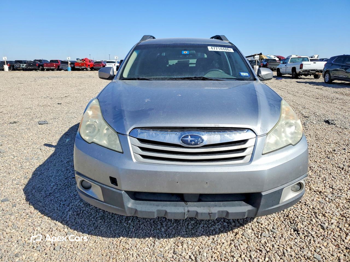Subaru Outback 2011