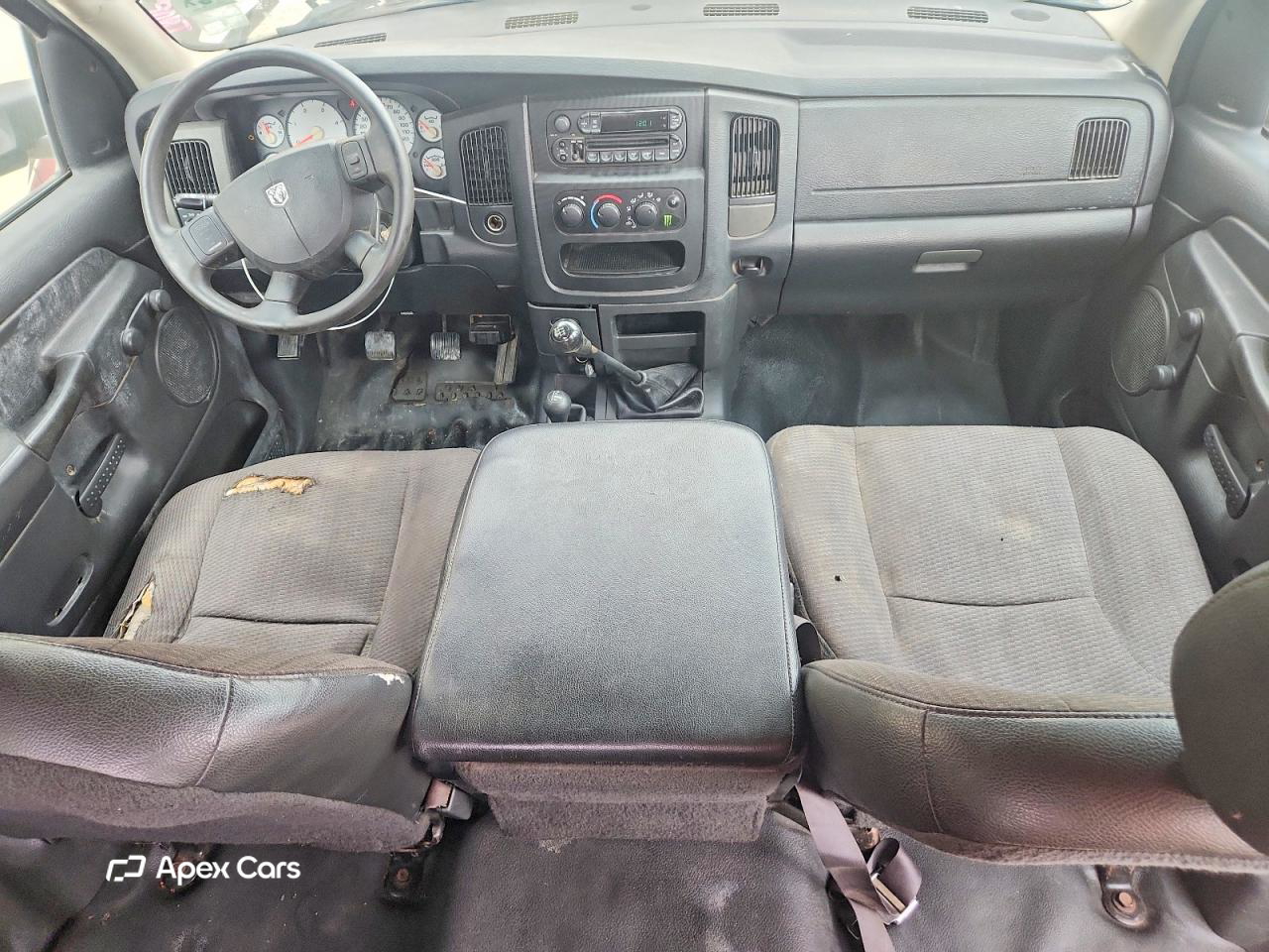 Dodge RAM 2004
