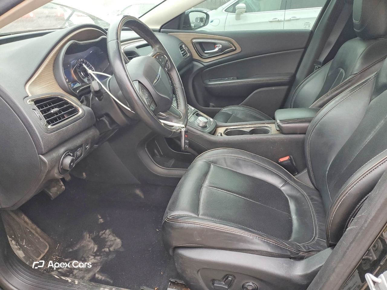 Chrysler 200 2015