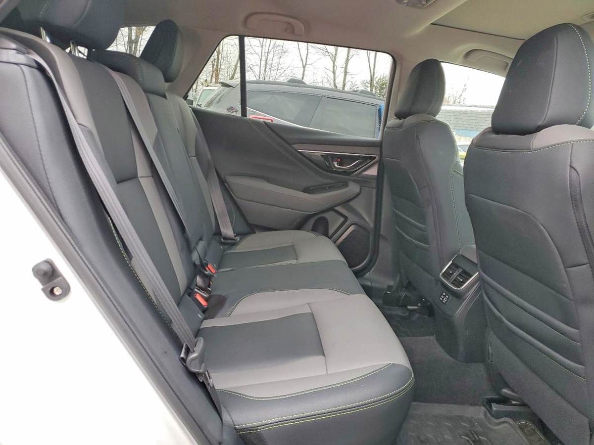 Subaru Outback 2024
