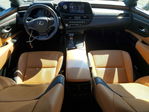 Lexus ES 2022