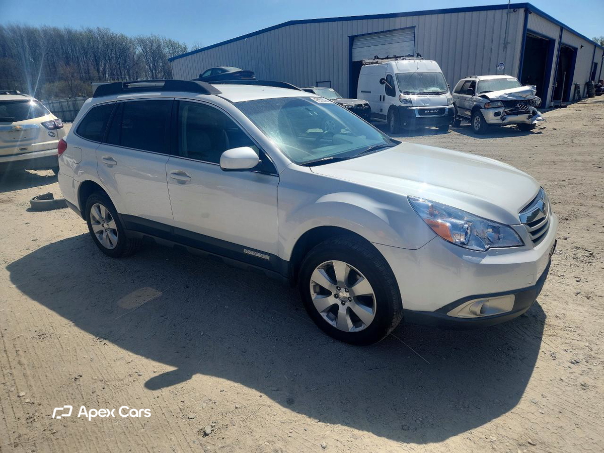Subaru Outback 2012