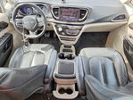 Chrysler Pacifica 2022