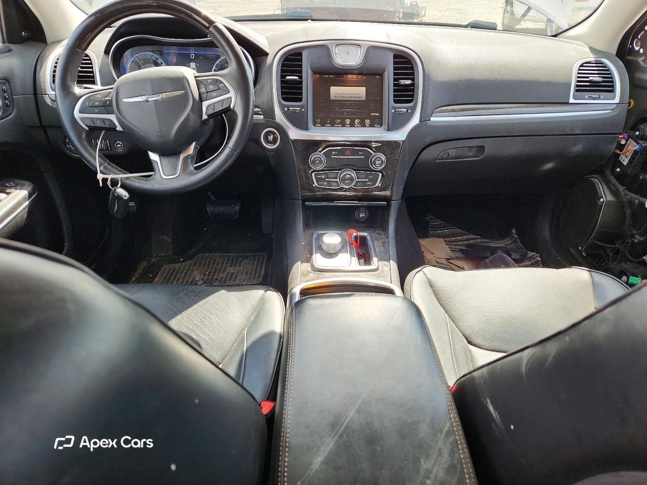 Chrysler 300 2016