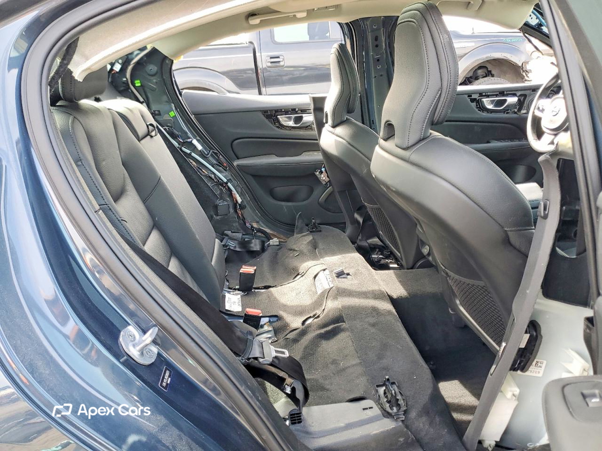 Volvo S60 2024