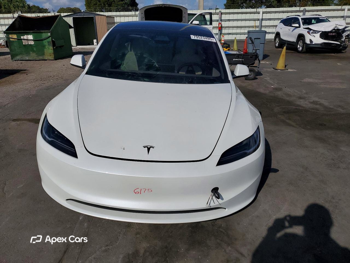 Tesla Model 3 2025