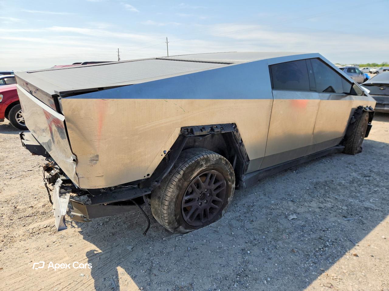 Tesla Cybertruck 2025