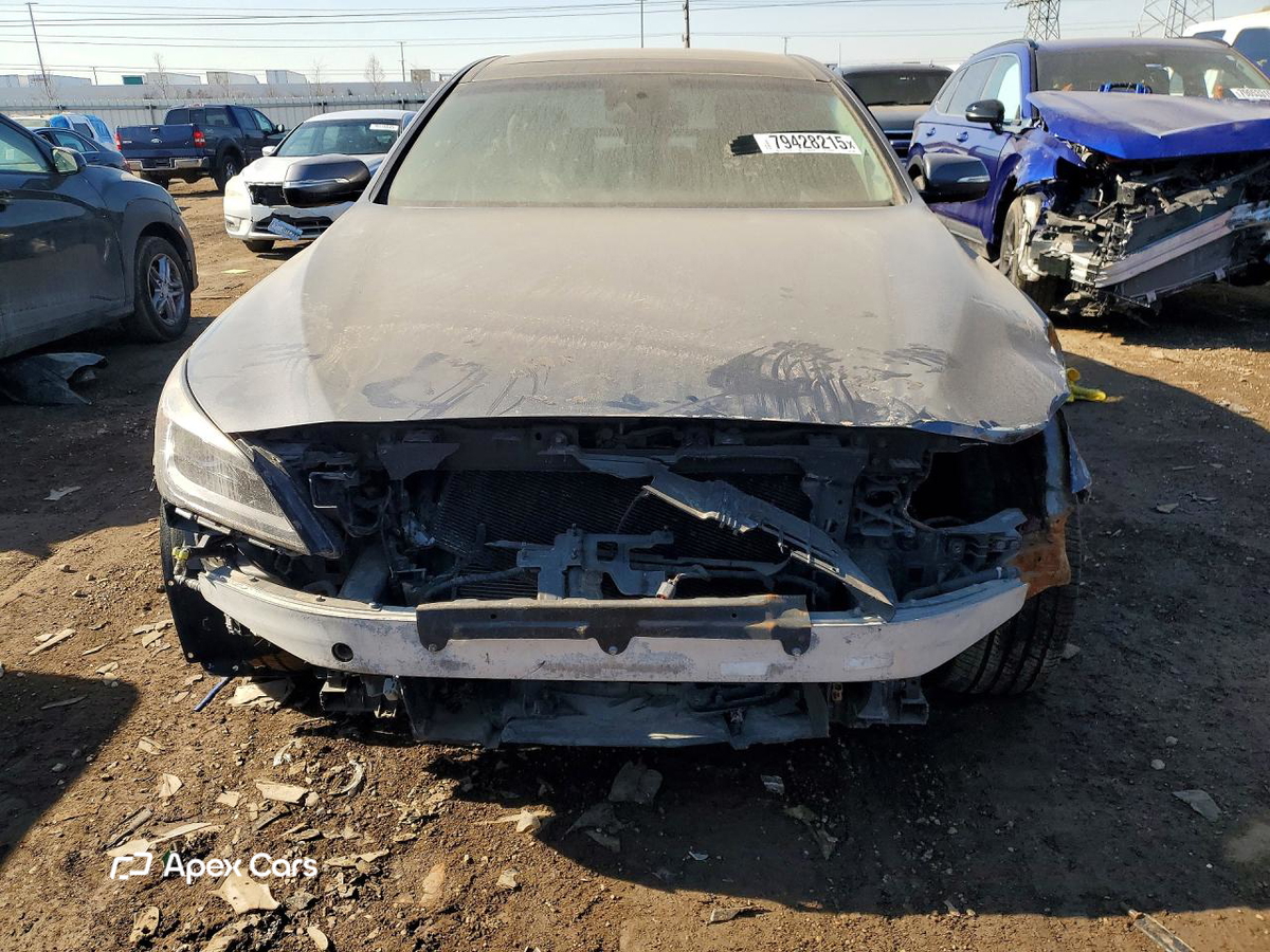 Hyundai Genesis 2015
