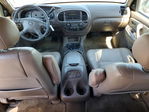 Toyota Sequoia 2002