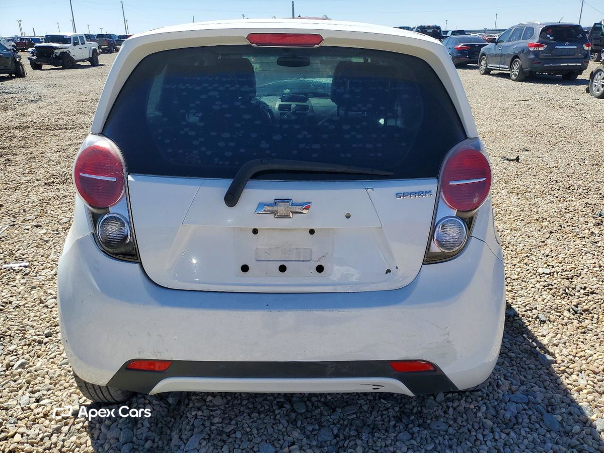 Chevrolet Spark 2015