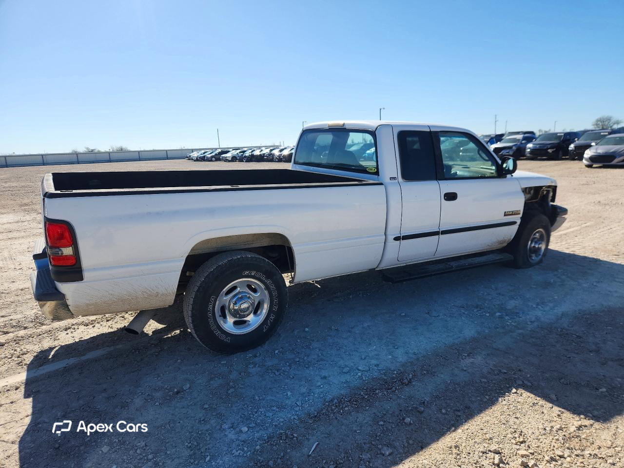 Dodge RAM 2000
