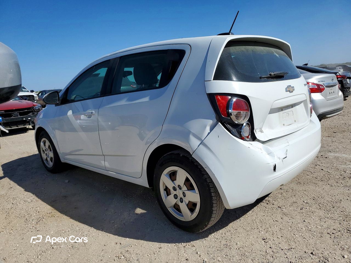 Chevrolet Sonic 2015