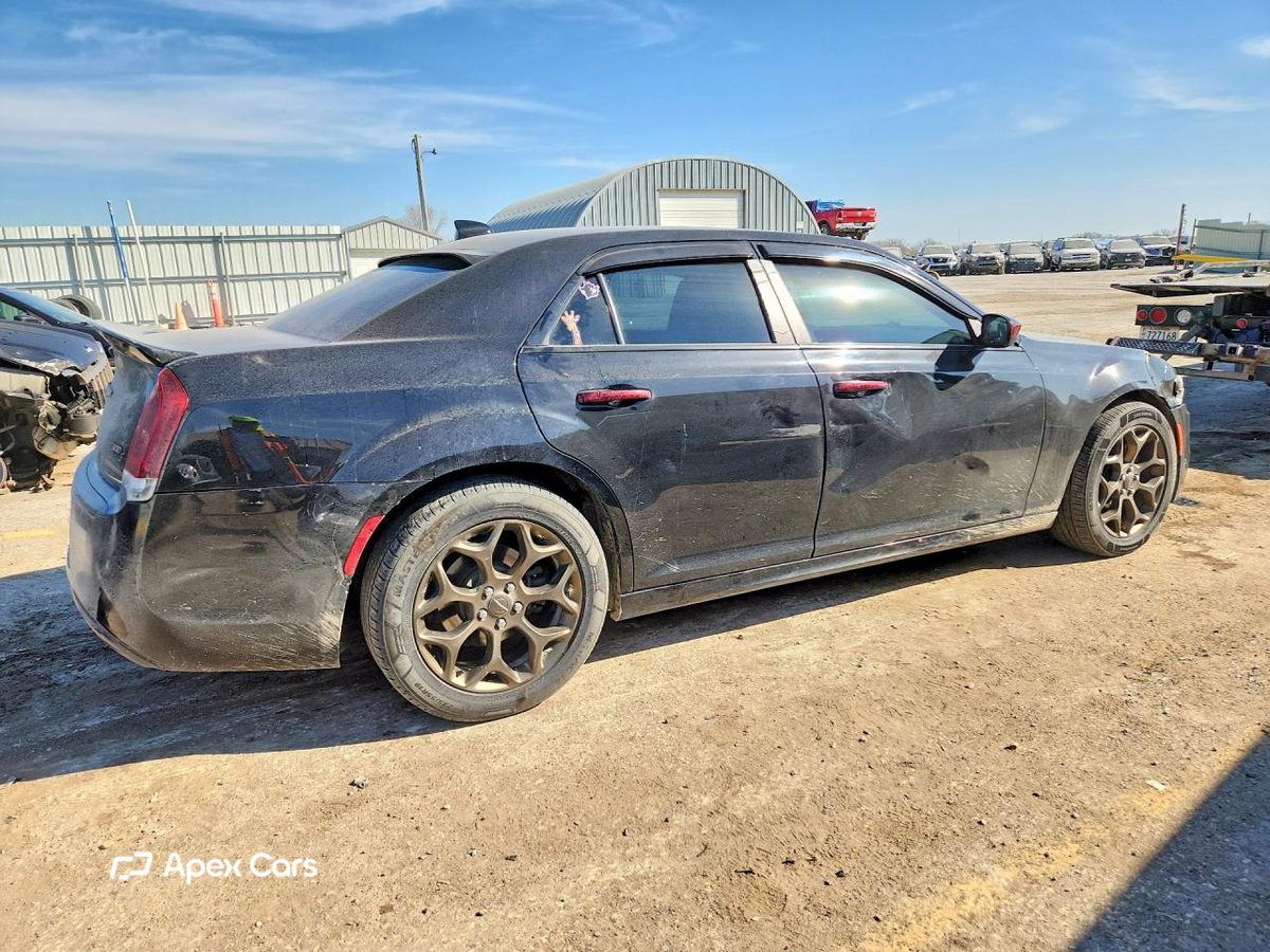 Chrysler 300 2016