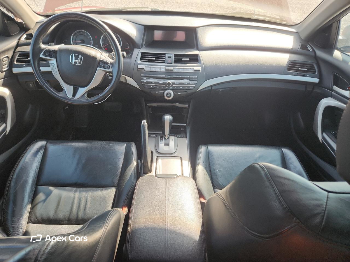 Honda Accord 2011