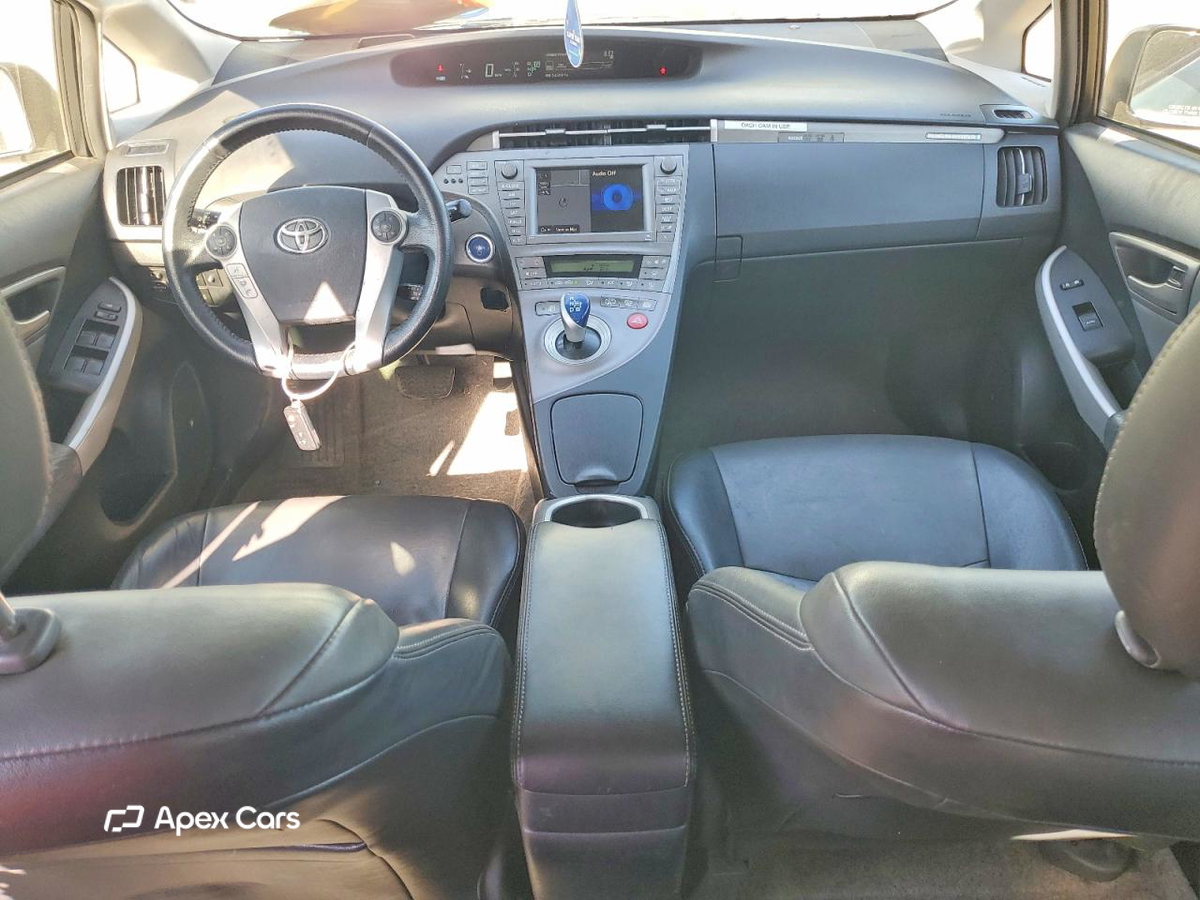 Toyota Prius 2015