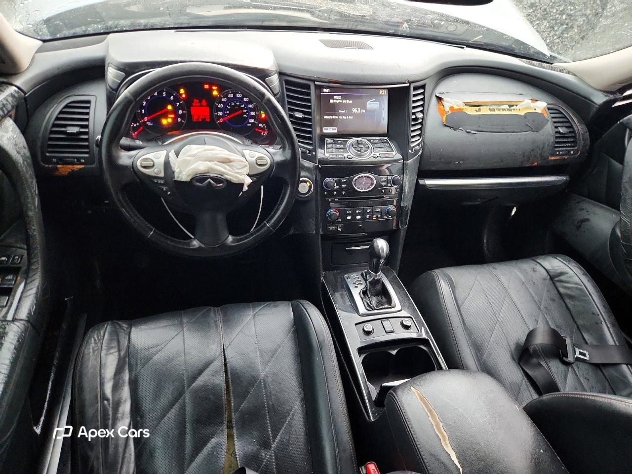 Infiniti FX 2011