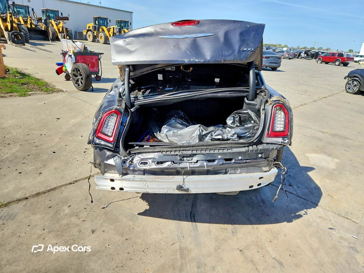 Chrysler 300 2019