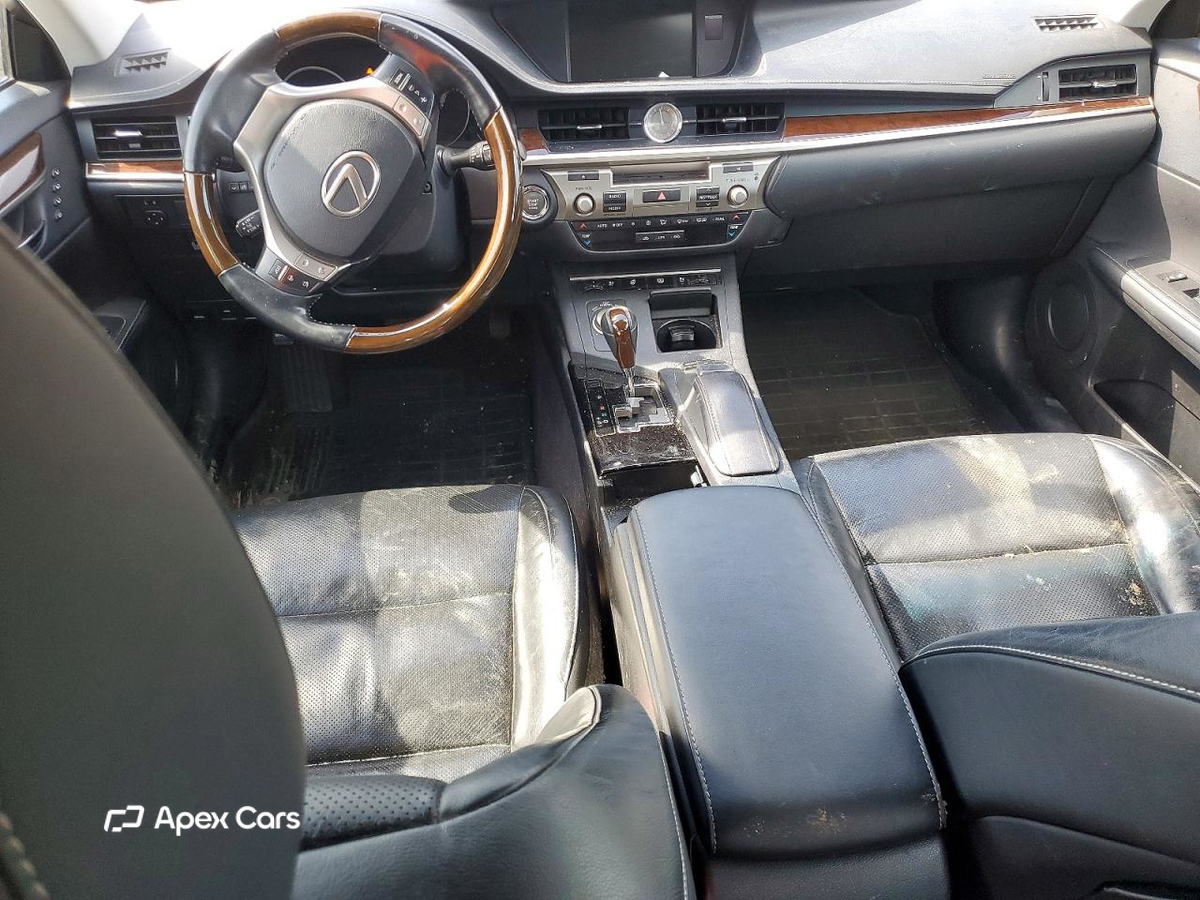 Lexus ES 2015