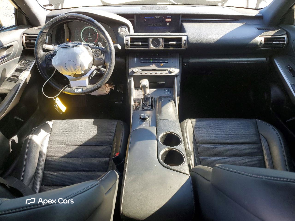Lexus IS 2015