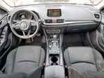 Mazda 3 2017
