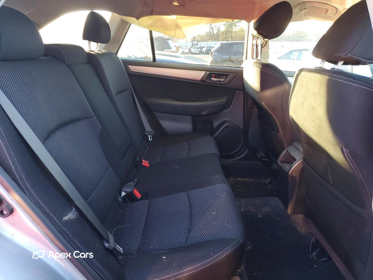 Subaru Outback 2015