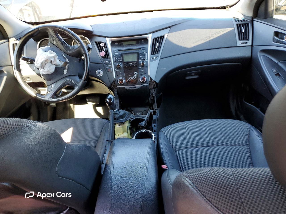 Hyundai Sonata 2011