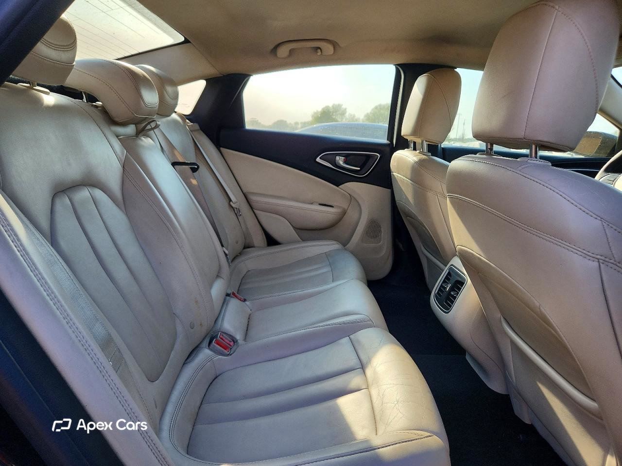 Chrysler 200 2015