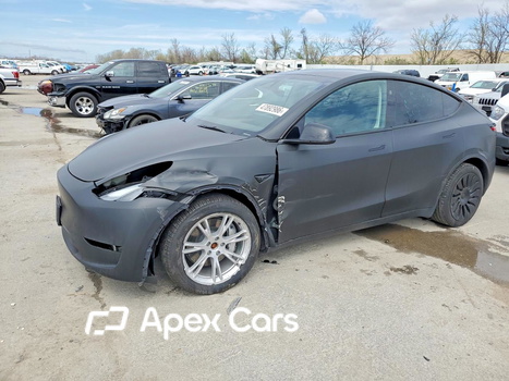 Tesla Model Y 2024 - Image 1 of 12