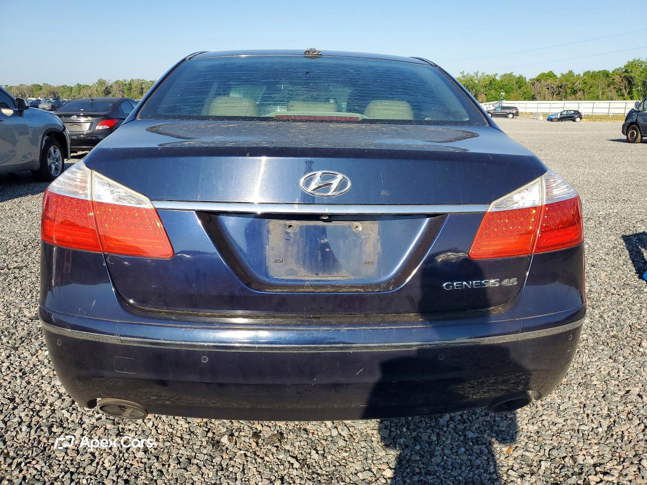 Hyundai Genesis 2011