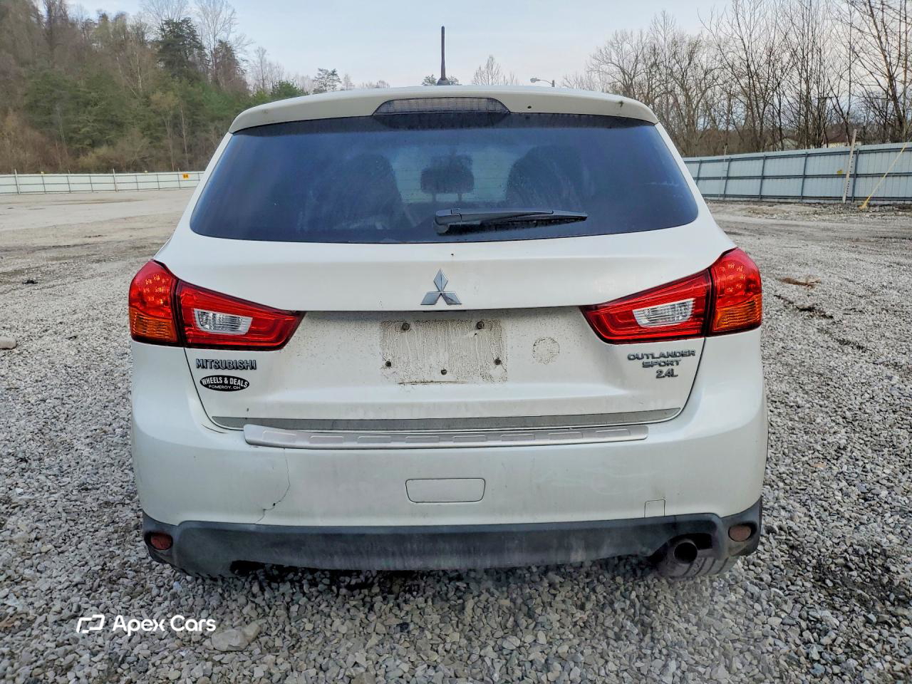 Mitsubishi Outlander 2016