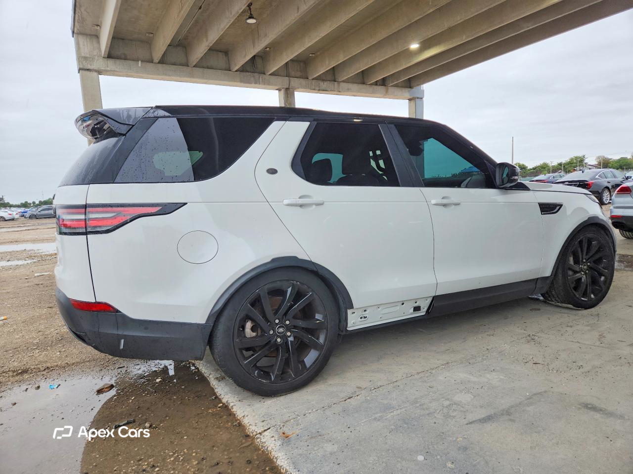 Land Rover Discovery 2019