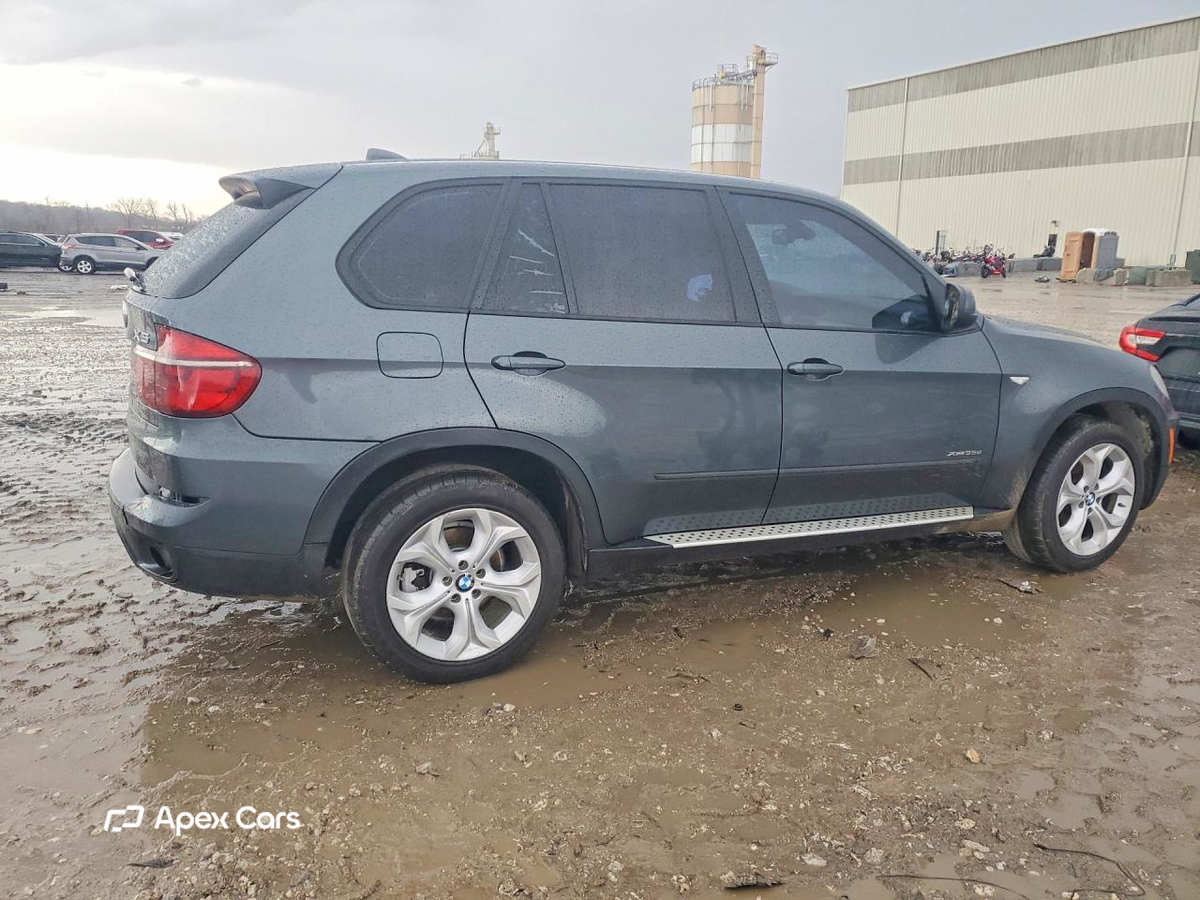 BMW X5 2011