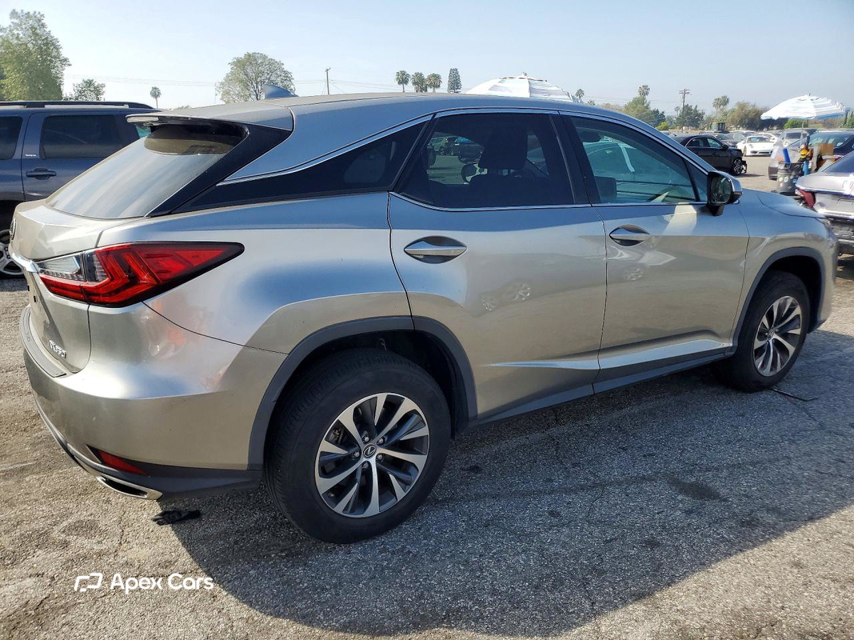 Lexus RX 2022