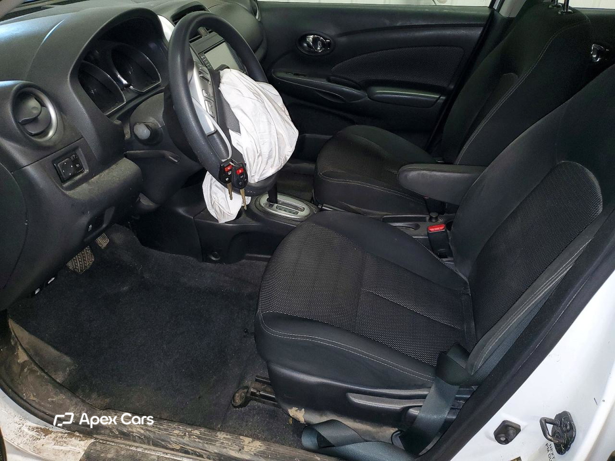 Nissan Versa 2019