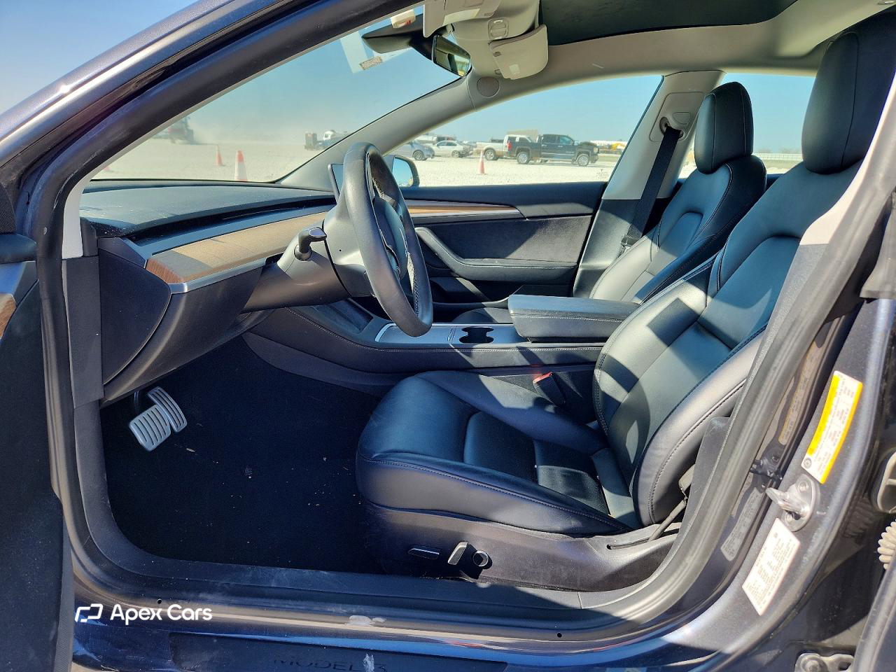 Tesla Model 3 2022