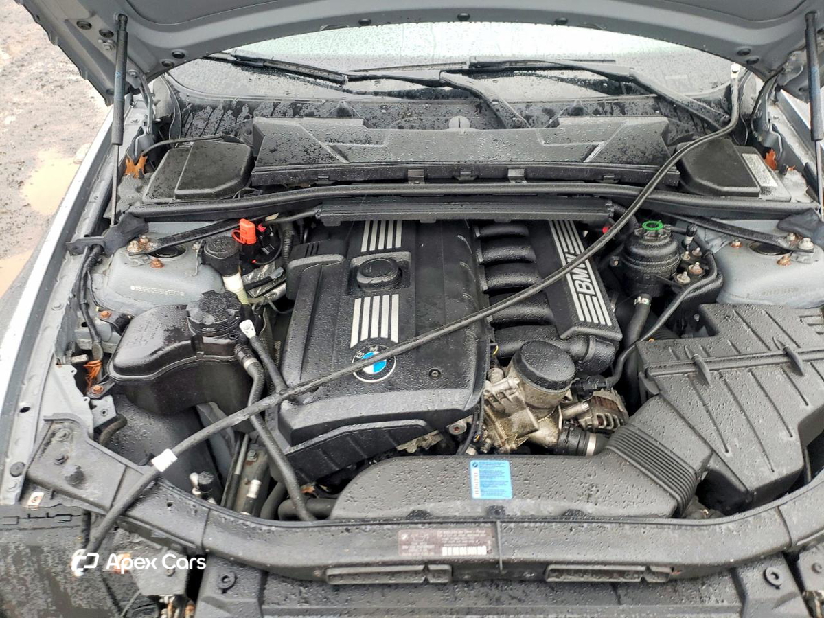 BMW Series 3 2011