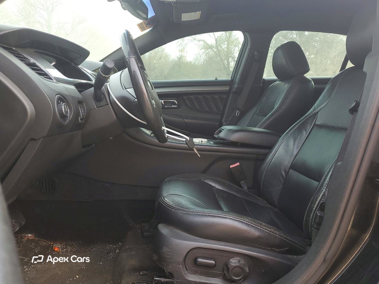 Ford Taurus 2013