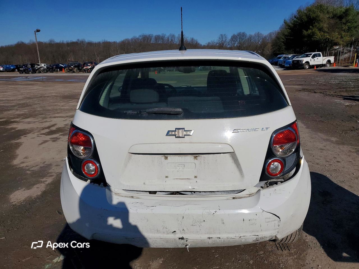 Chevrolet Sonic 2014
