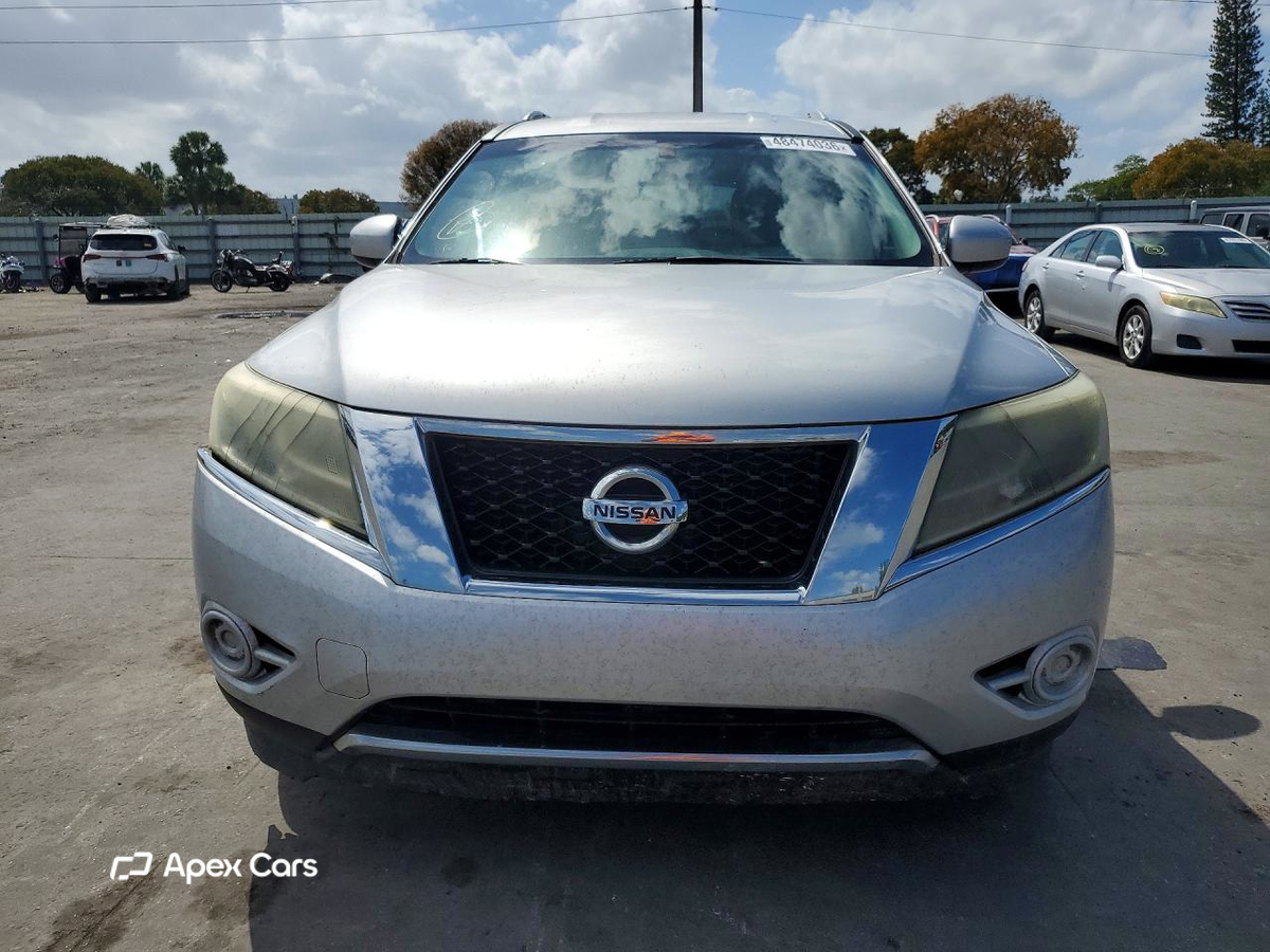 Nissan Pathfinder 2016