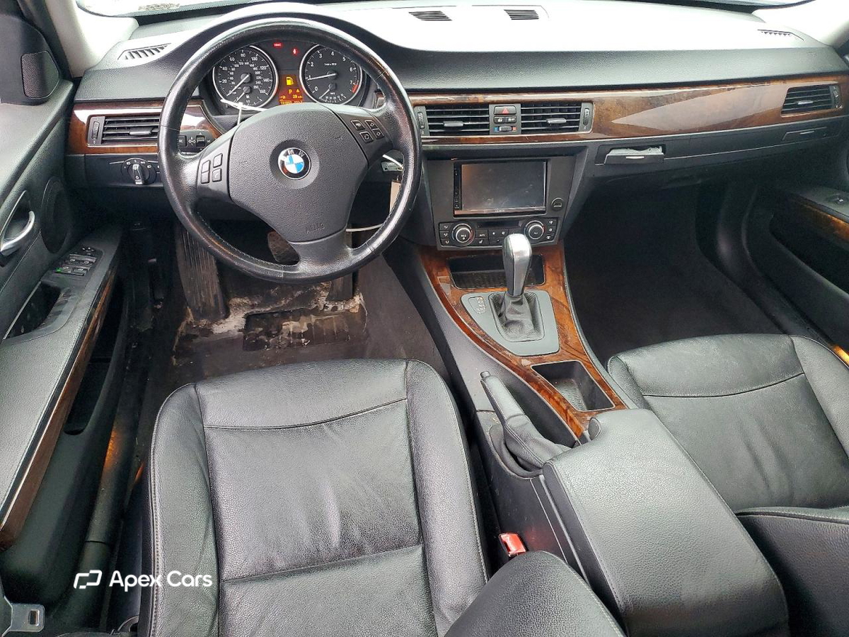 BMW Series 3 2011